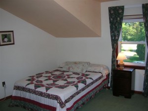 Upstairs bedroom, full bed